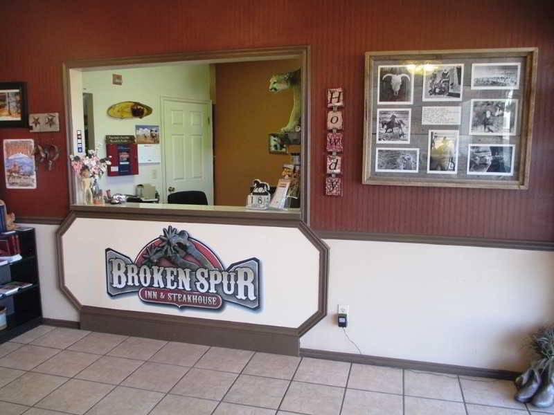 Broken Spur Inn & Steakhouse Torrey Exterior foto